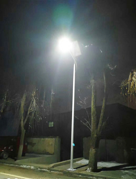 积石山县靖远太阳能路灯项目